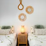 The Boho Banus Apartment, Marbella