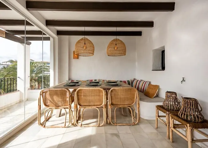 The Boho Banus Apartment, Marbella