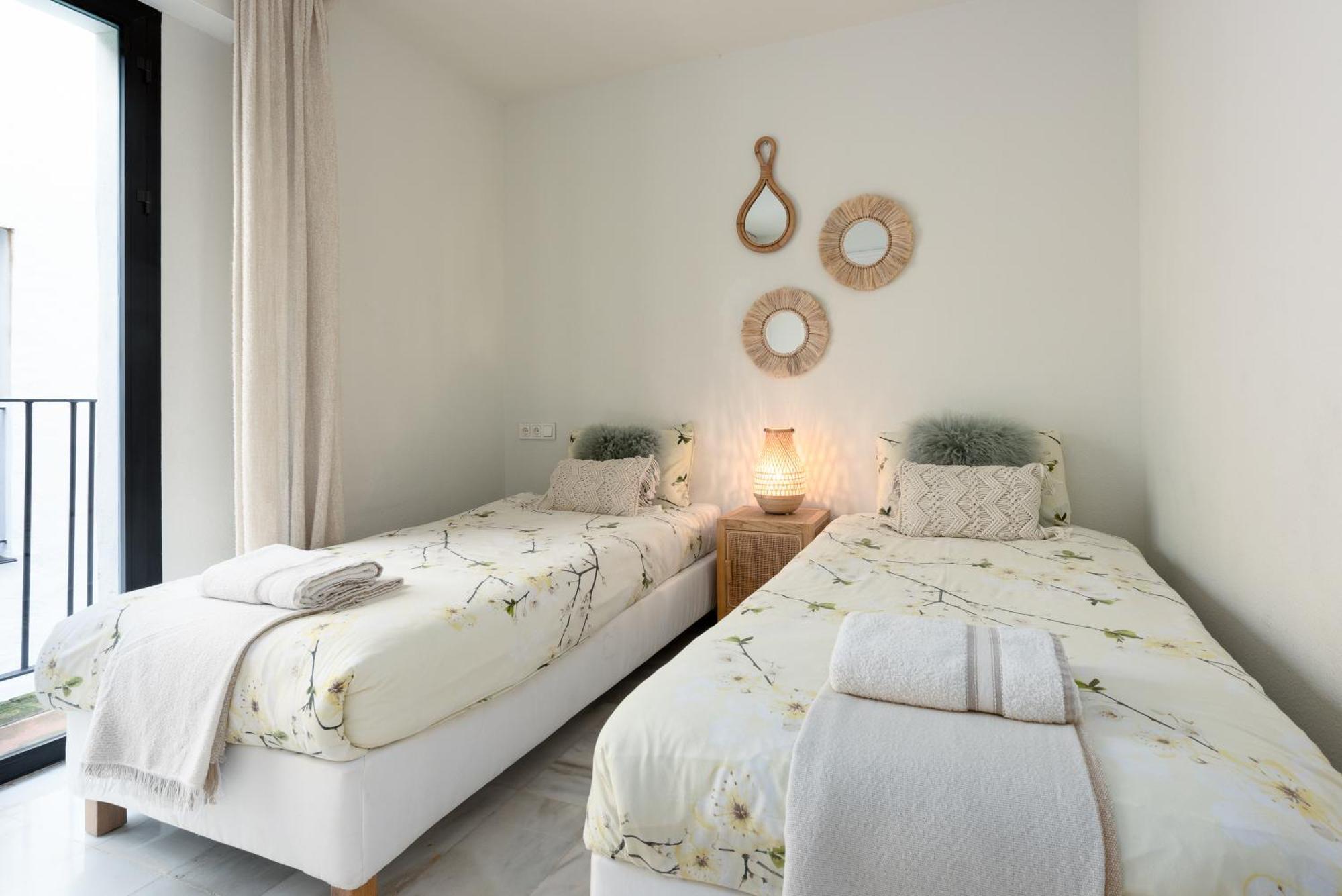 Apartament The Boho Banus Apartment, *
