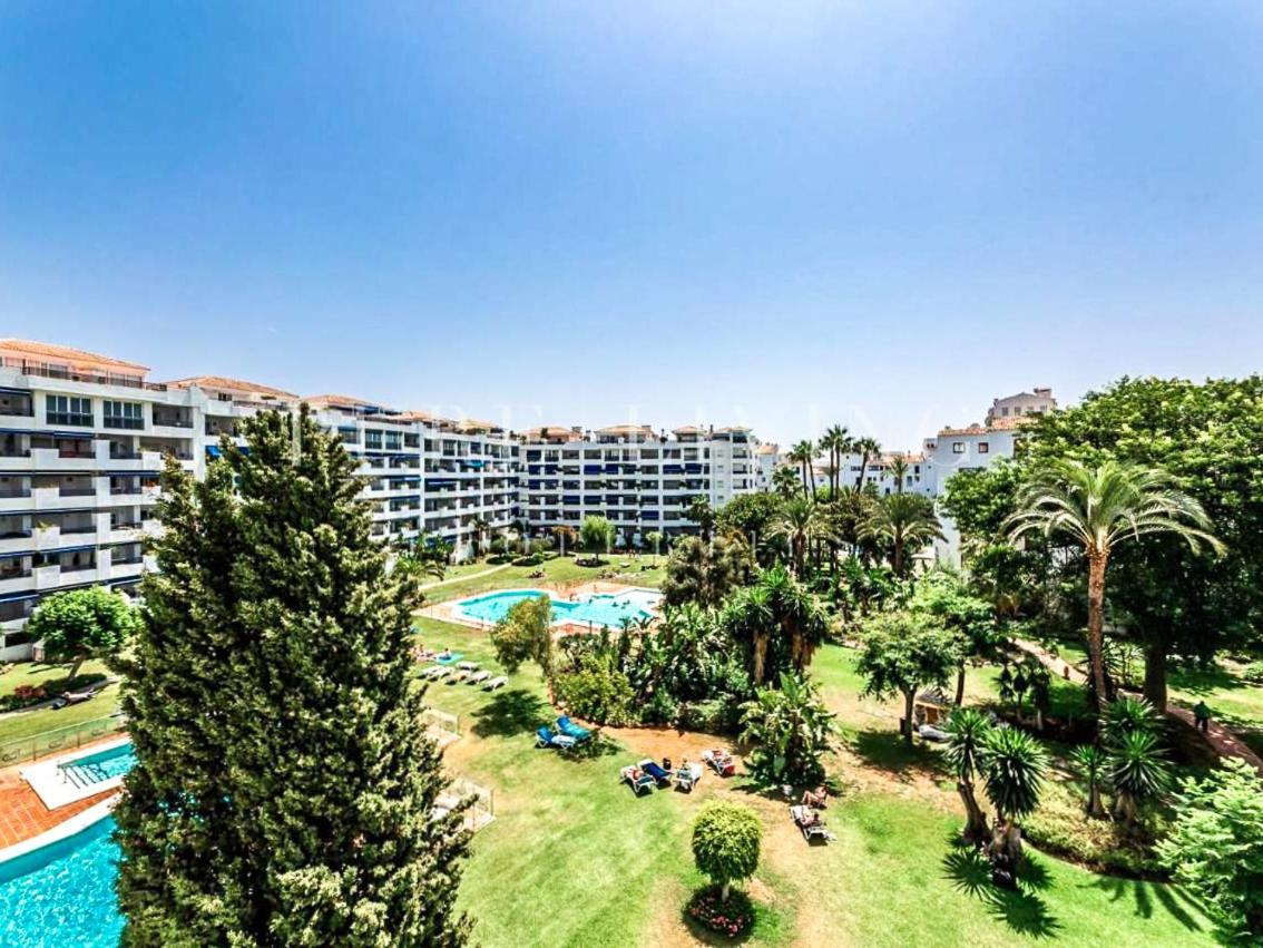 Apartament The Boho Banus Apartment,